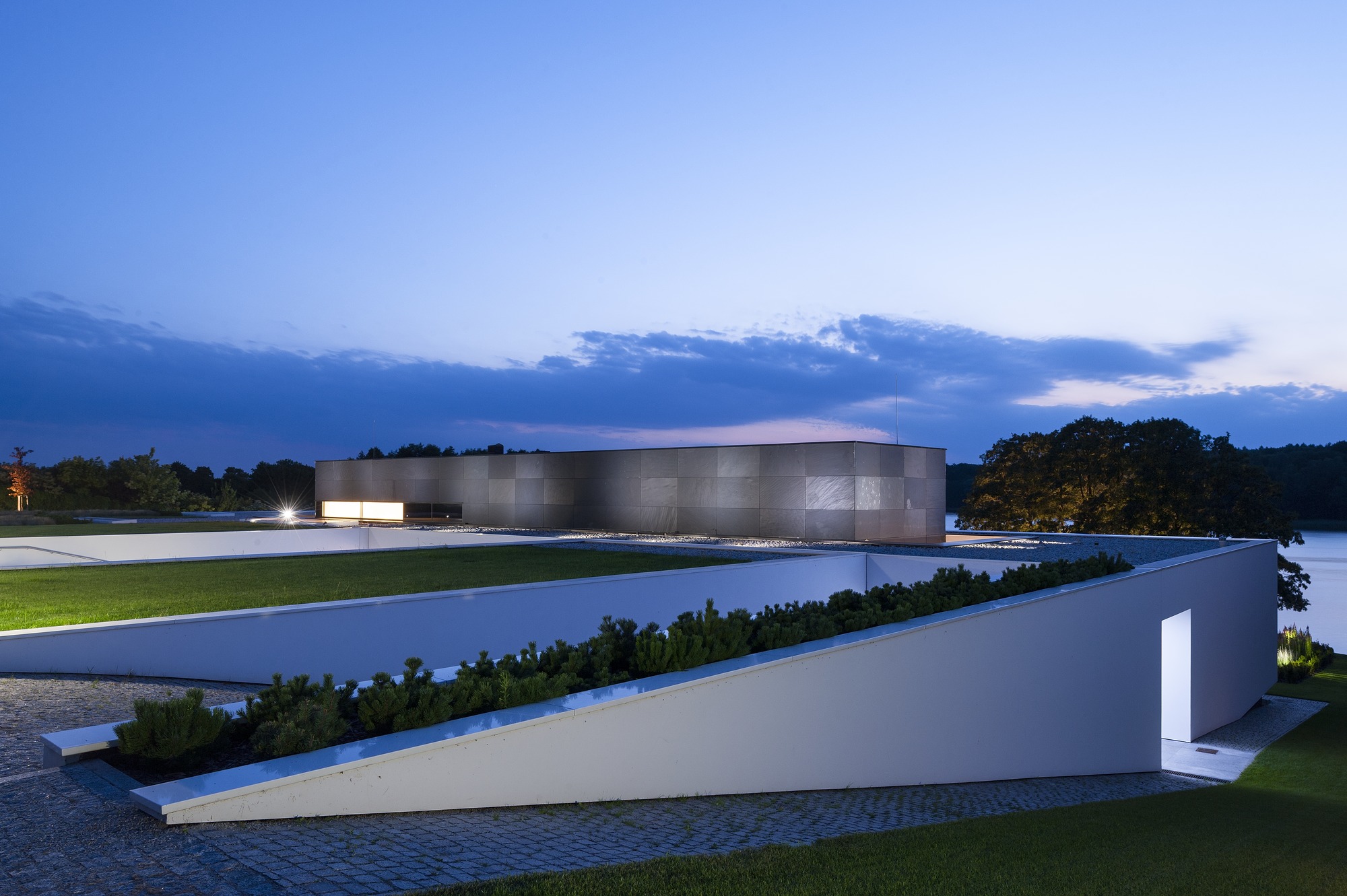 Nemo House / Przemek Olczyk / Mobius Architekci-26