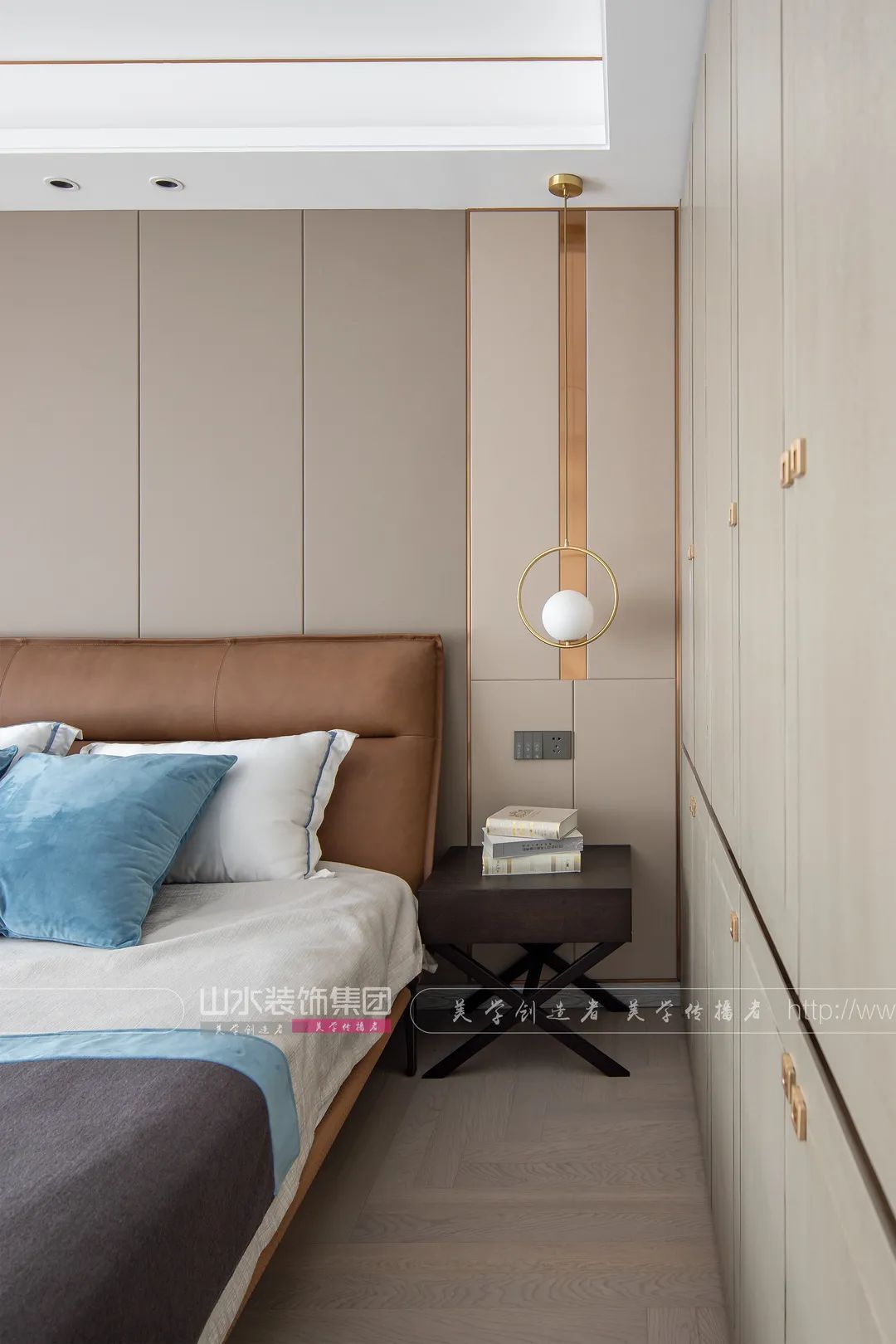 悦湖山院现代轻奢家居设计丨李森-64