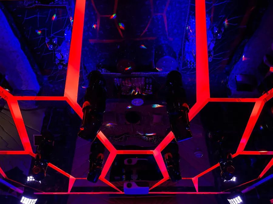 传新设计 | 利旧改建，复古折衷的津门老派会所-84