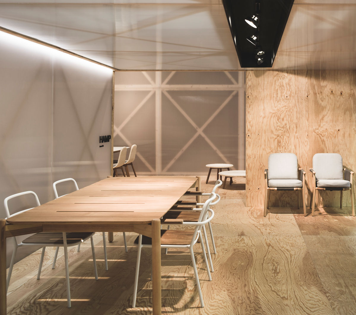 05 06 STAND POINT EN SALONE[2016米兰展]-8