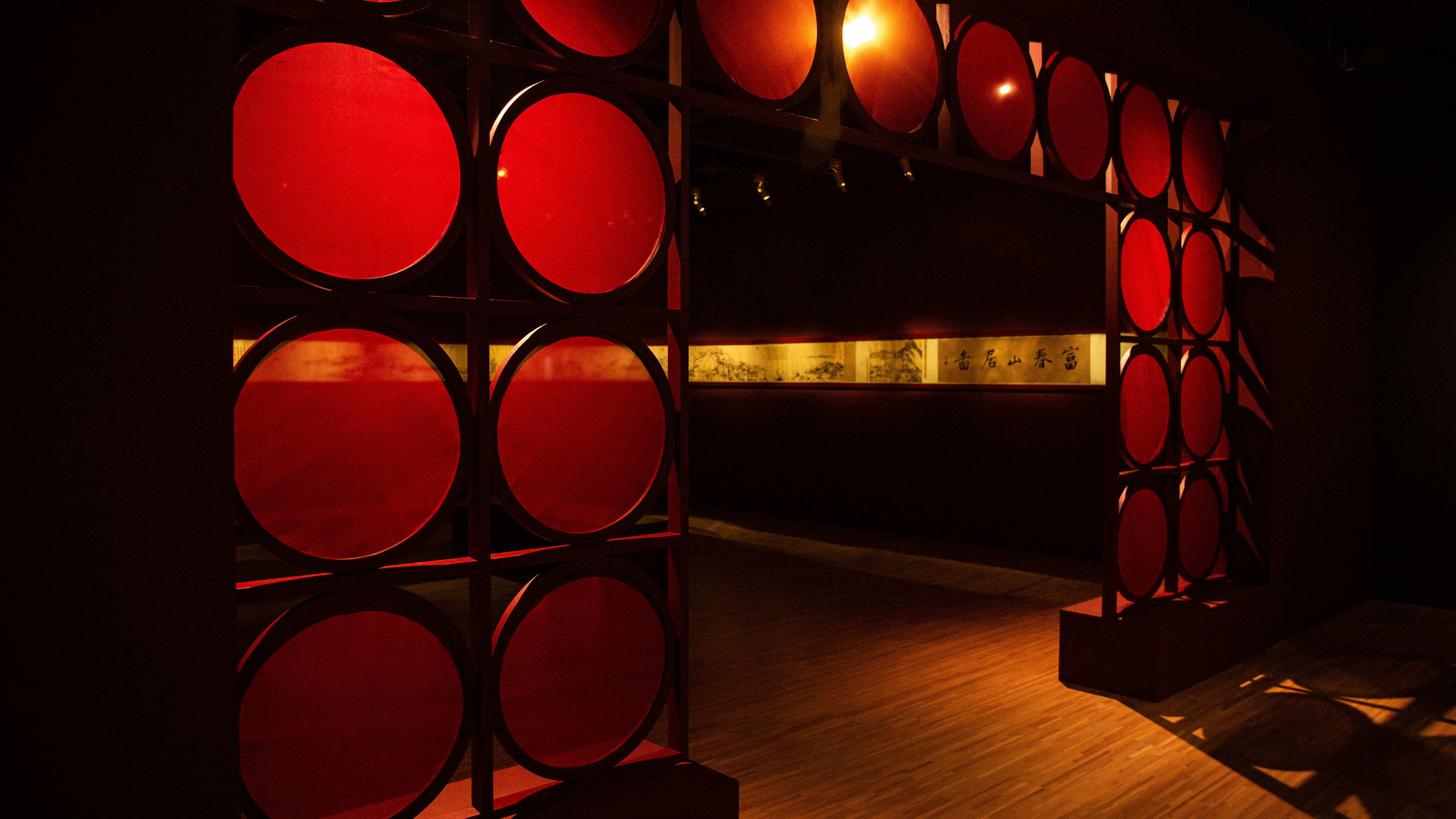 《刺繡秀秀:織品上的圖像紀事》展場及主視覺製作設計丨山峸-19