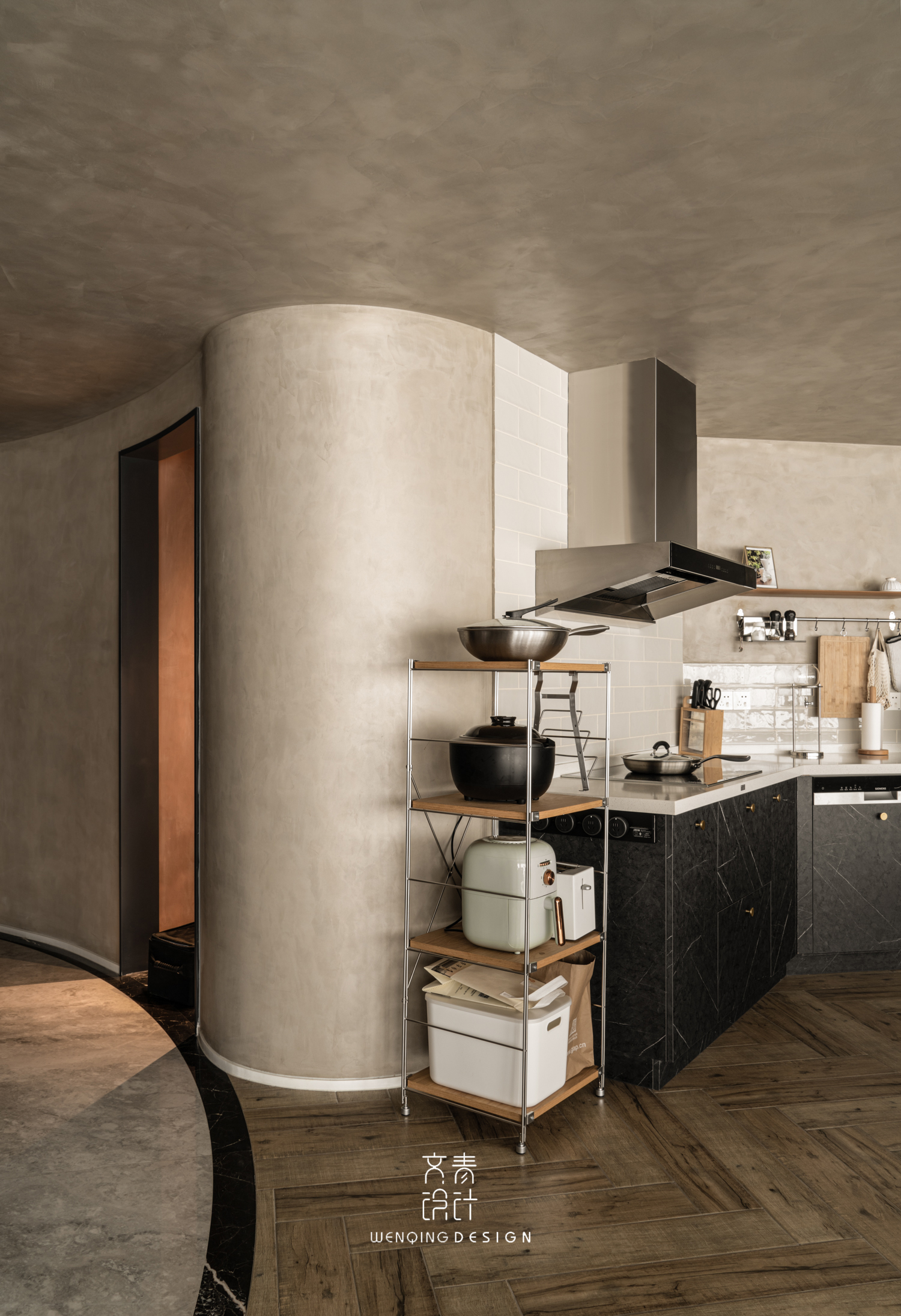 扇形户型复古大宅设计-12