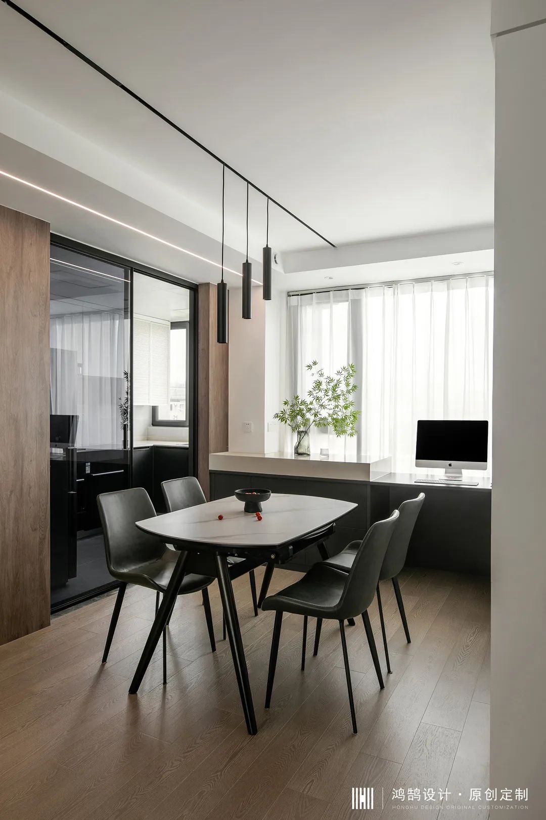 97㎡现代风，潮玩手办与书香之气融合出一个有爱的家-35