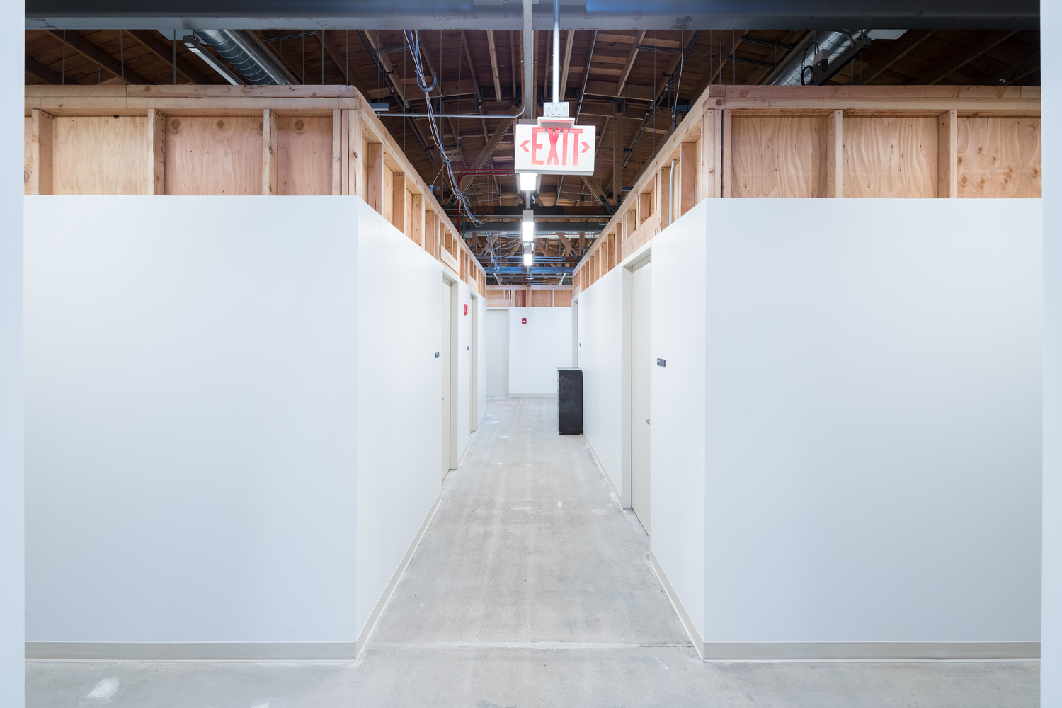 UCLA Margo Leavin 艺术学院研究生工作室丨美国加利福尼亚丨Johnston Marklee-47