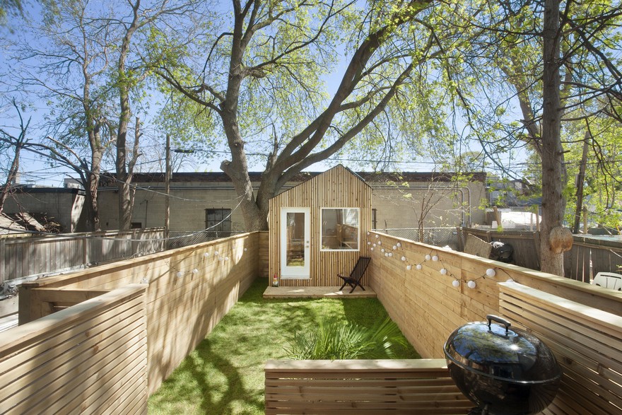Garden Studio Nestled in the Backyard of a Toronto Home-1