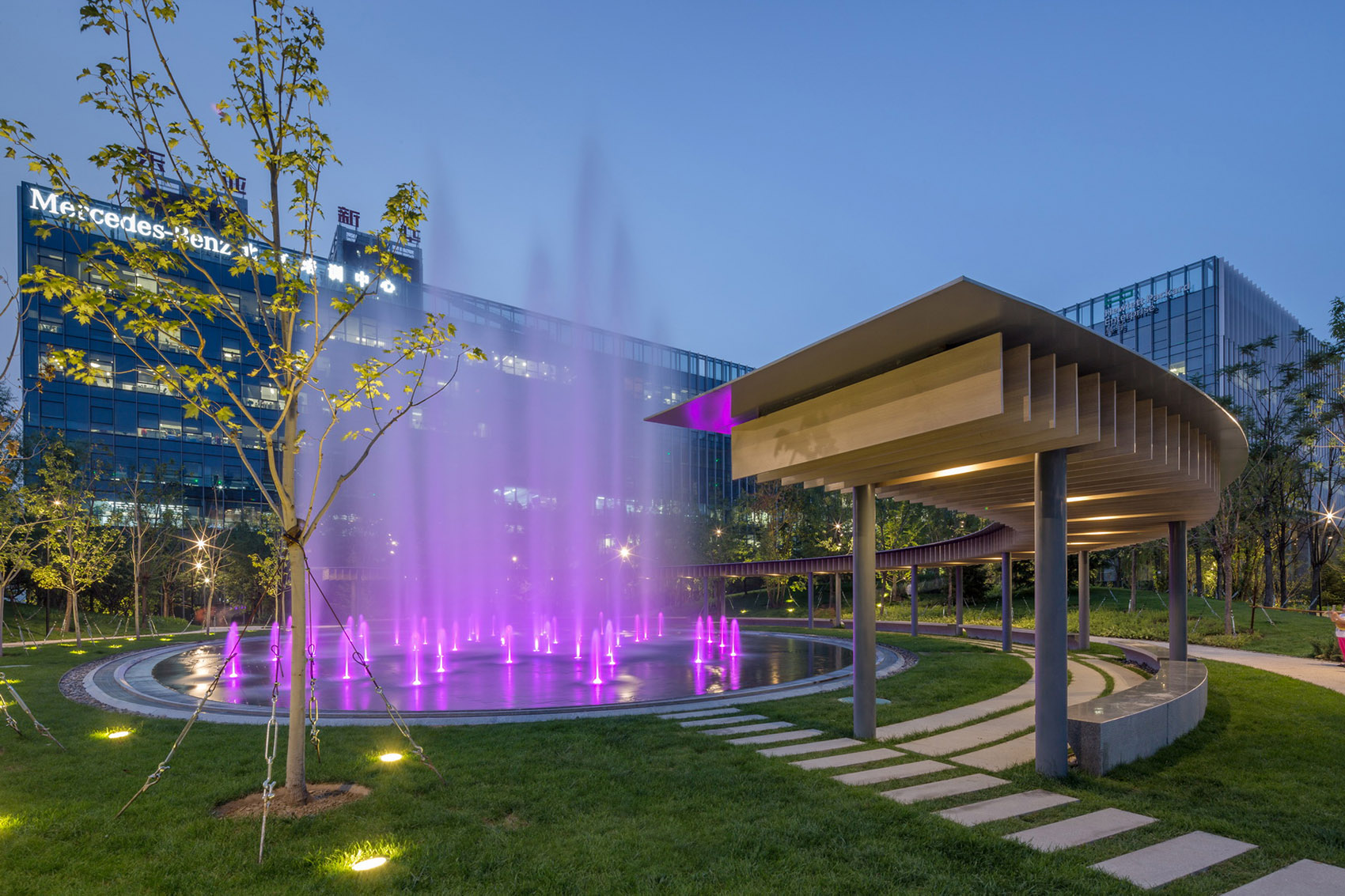 合院中的绿林·利星行中心（北京）景观设计丨中国北京-43