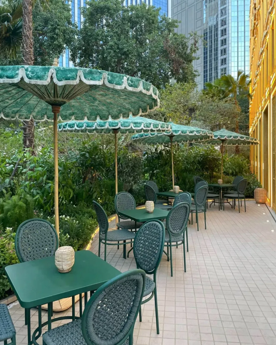 Dior 快闪店「黄金屋」丨泰国曼谷丨Dior 视觉营销创意总监 Luca Albero-84