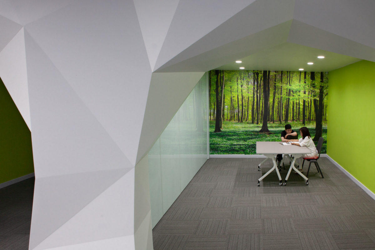 胡志明市国际学校·中学图书馆-18