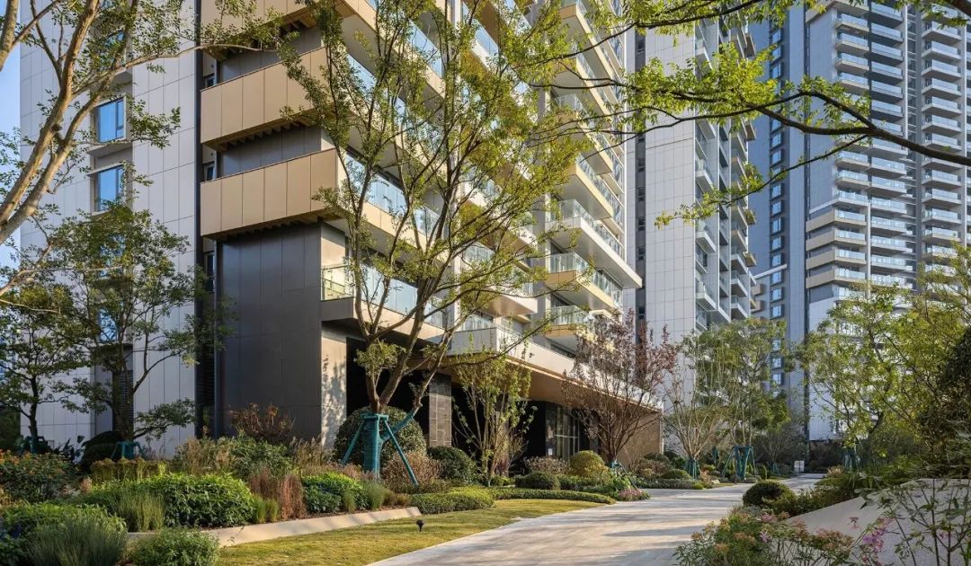 成都麓湖生态城·浔岭丨中国成都丨10DESIGN 拾稼建筑设计-11