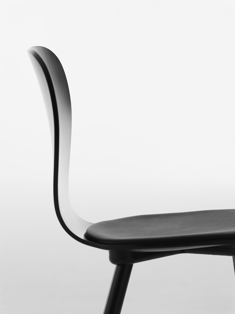 Shell Chair for Karl Andersson Söner | 融入环境的舒适设计-7