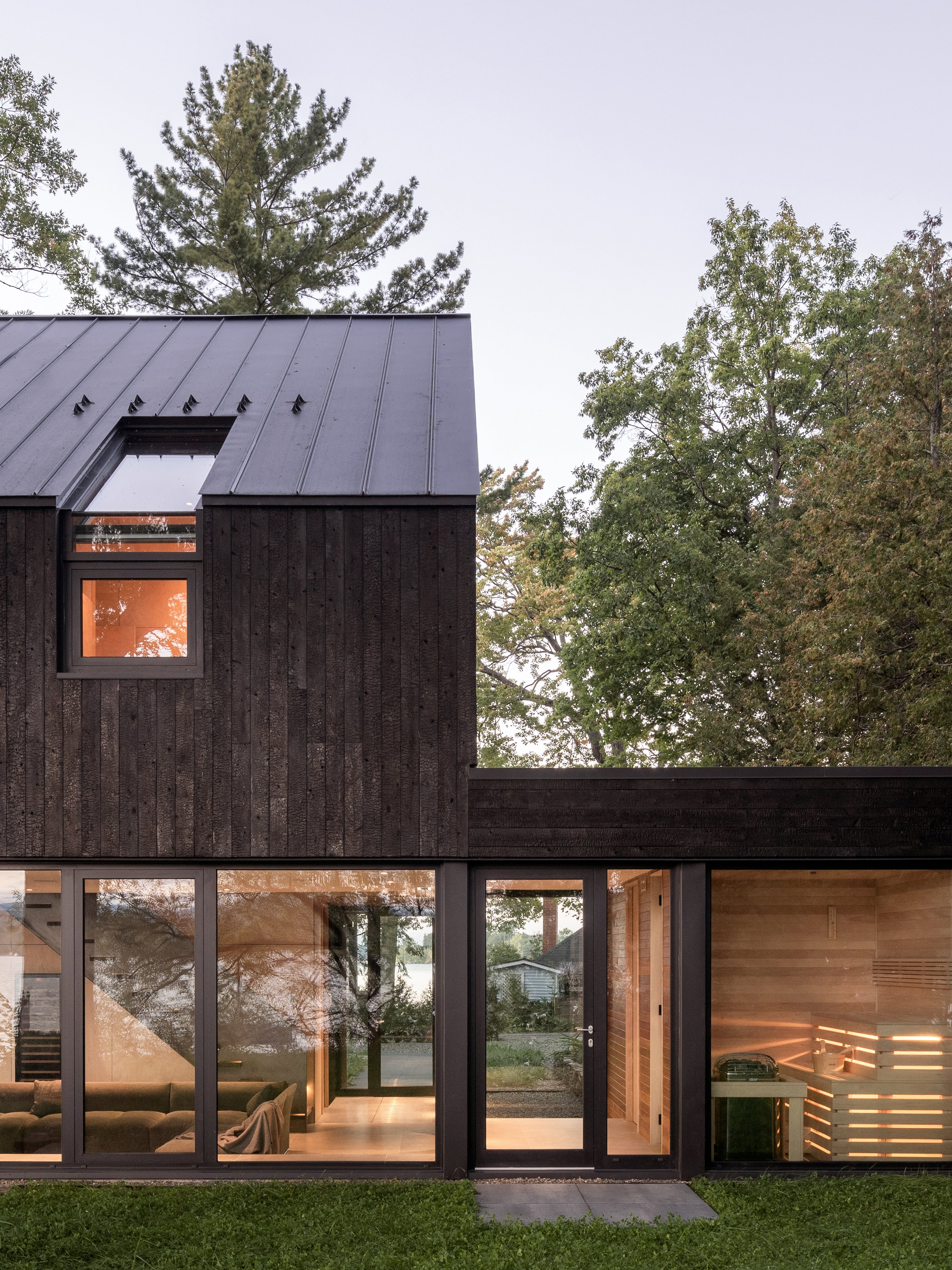 魁北克湖畔绿色别墅丨加拿大魁北克-11