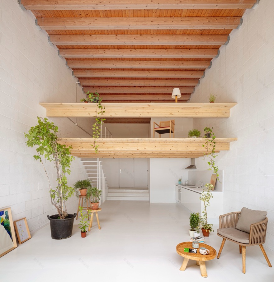 GAVA海滩住宅丨西班牙巴塞罗那丨Roman Izquierdo Bouldstridge-3