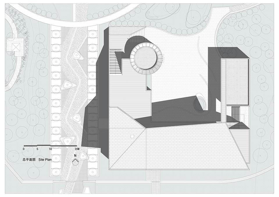 青岛七色山矿坑花园游客中心
-43