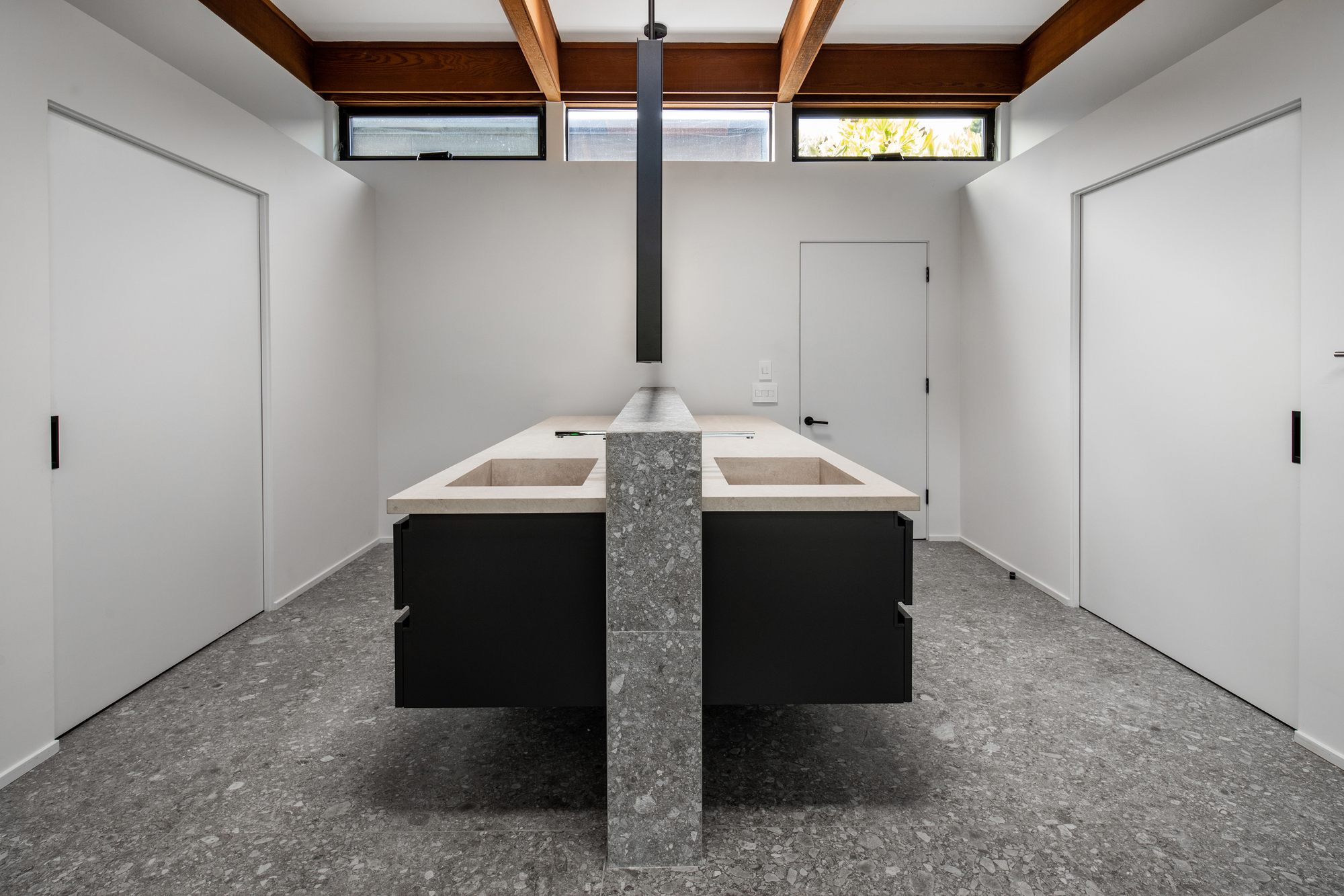 1974 Leonard Veitzer La Jolla Remodel / DNA Design Group-40