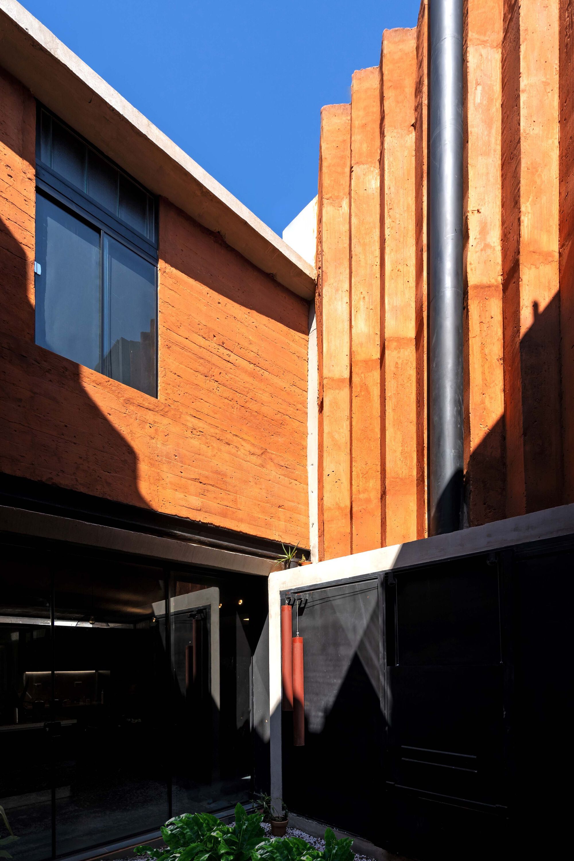 液态地球屋丨巴拉圭丨Oficina de arquitectura X-31