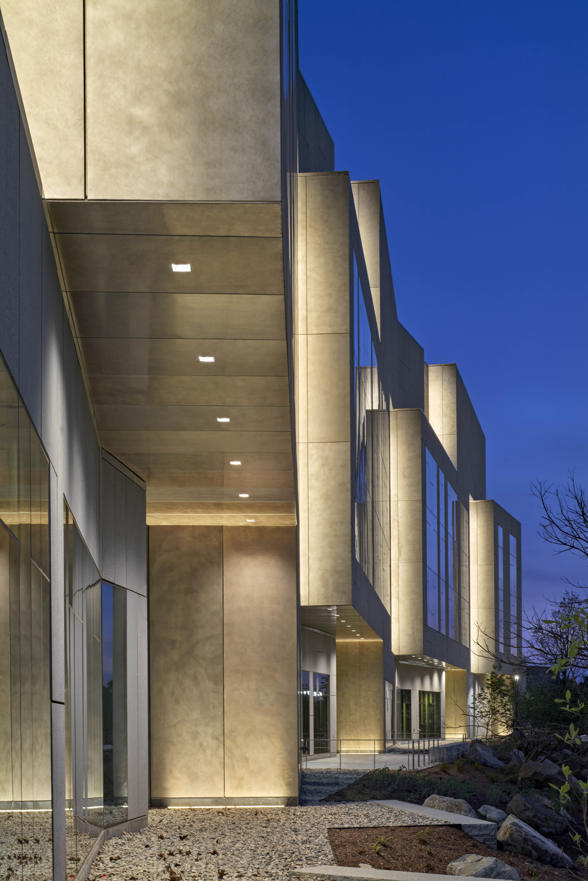 Science Research Center University of Connecticut / Payette-33