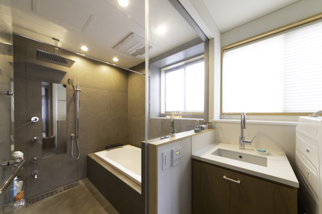 築40年の木造住宅をフルリノベ都心のアウトドアリビングで景色＆バーベキューを堪能する | Renovation | 100%LiFE-13