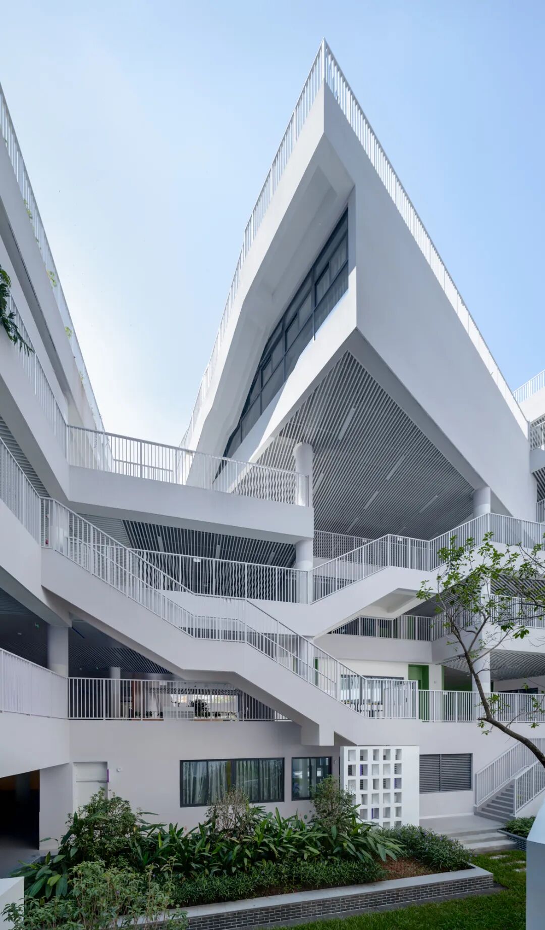 作品推介|立体庭院与开放边界：深圳市龙华高级中学教育集团民治校区-104