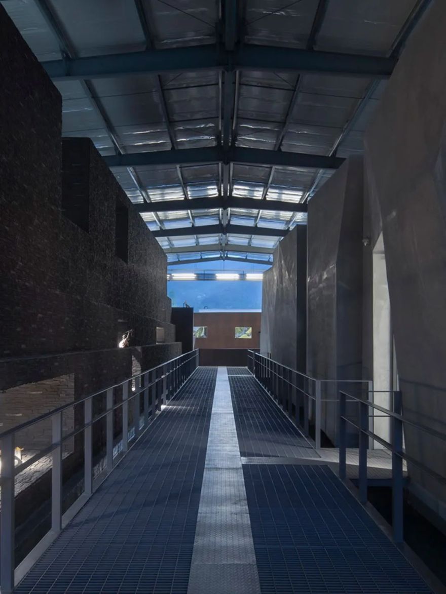 孙昊德新作|四川“绵茂公路”纪念展览馆-5