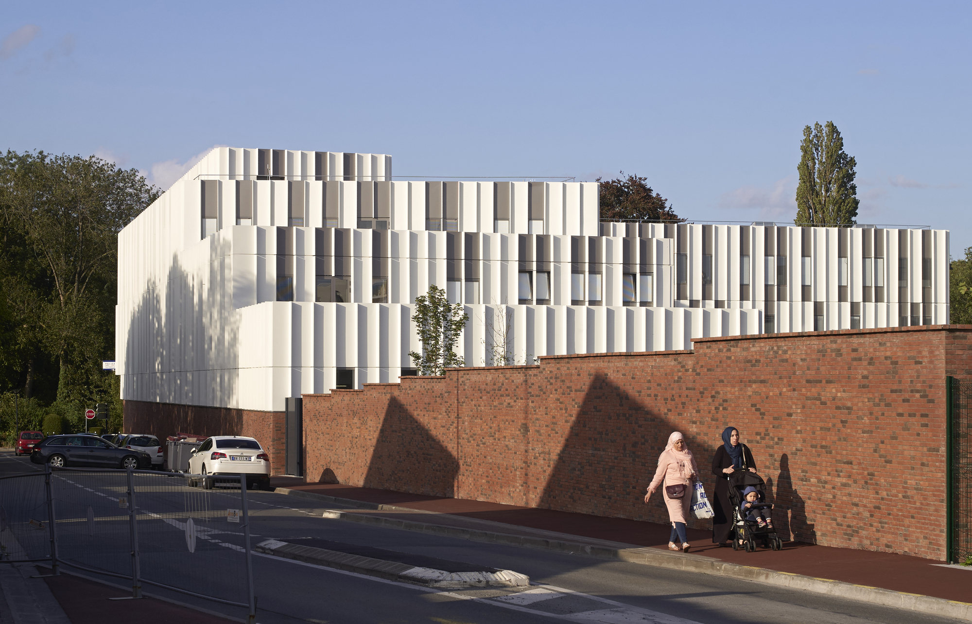 Tourcoing Police Hotel / Ameller Dubois-16