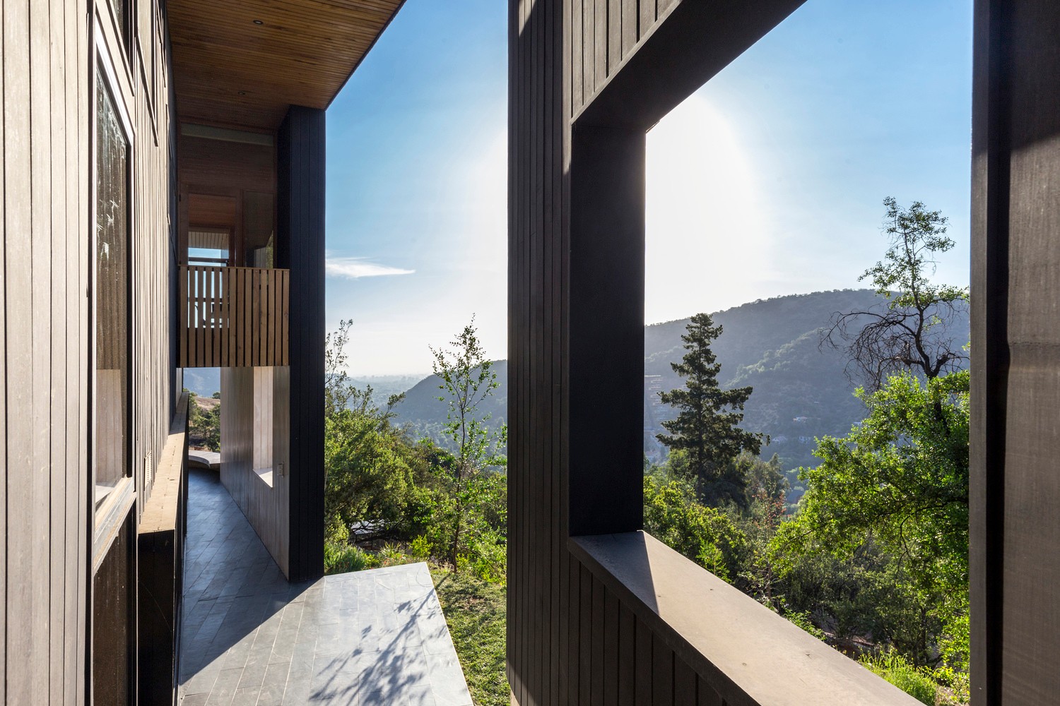 智利山间住宅，自然与人工的和谐共生-18