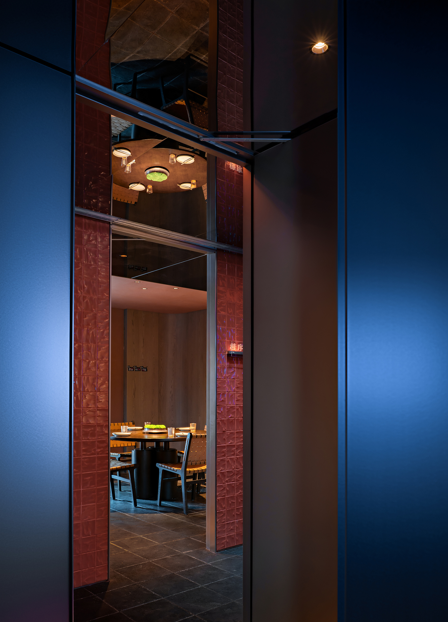 独一味·烤鱼丨中国北京丨IN.X屋里门外设计-27