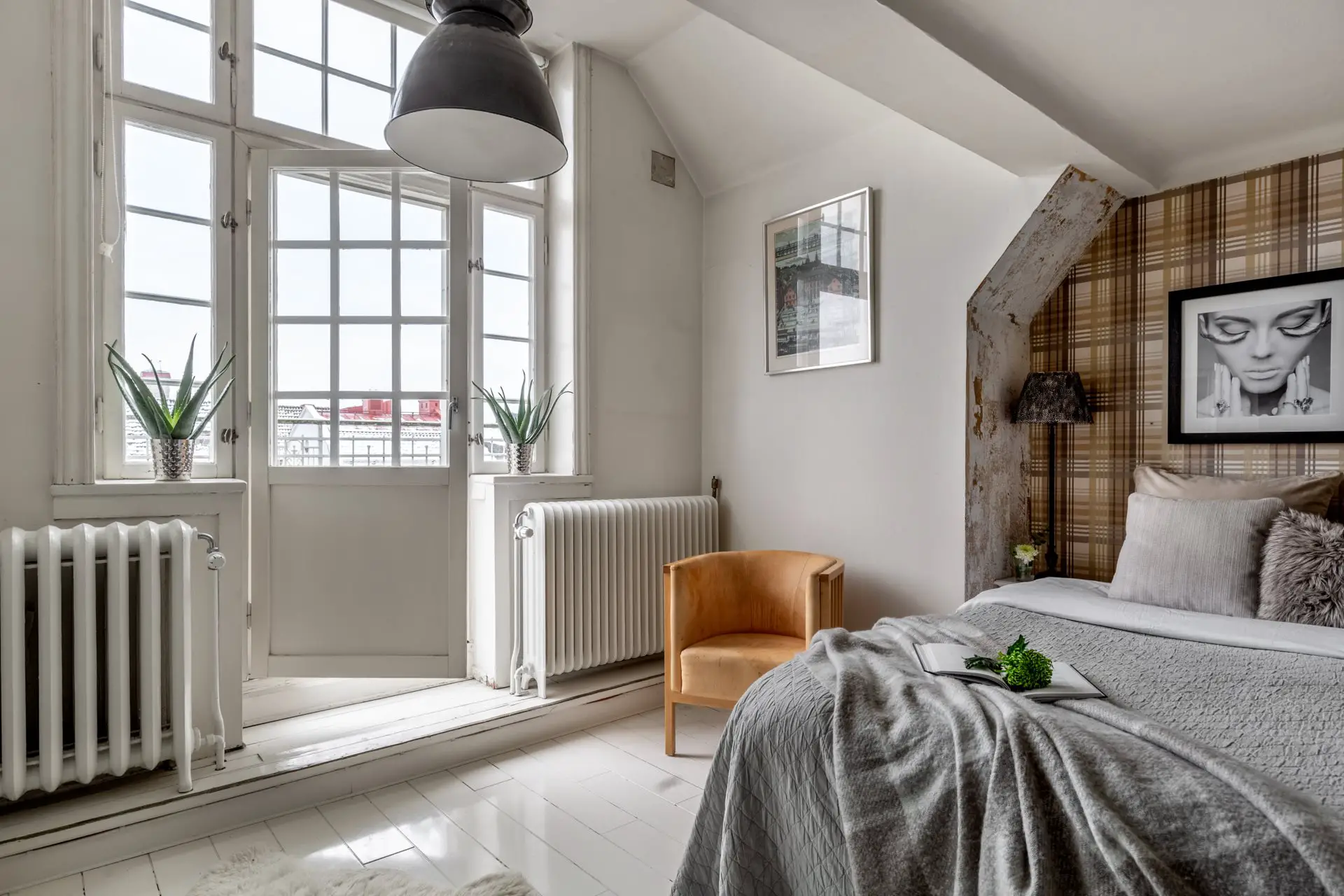 瑞典百年建筑中的原木魅力-9