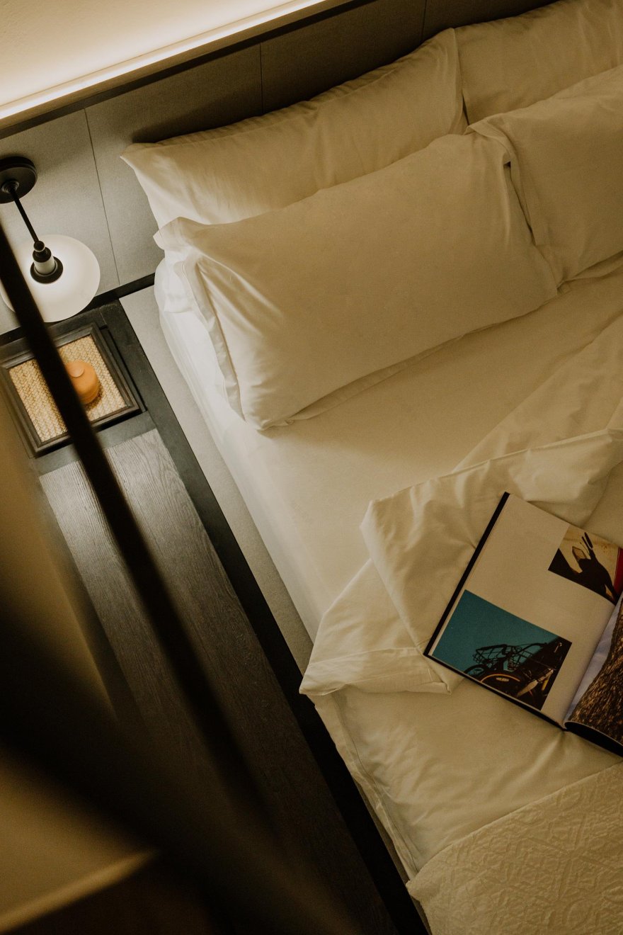 紧凑型住宅丨新加坡丨New & Kawakami Architects-28