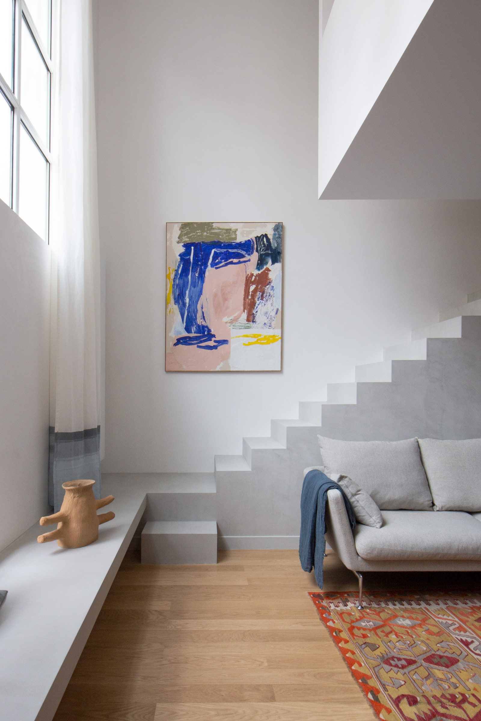 巴黎 Pigalle 区悬浮小公寓的惊艳设计-5