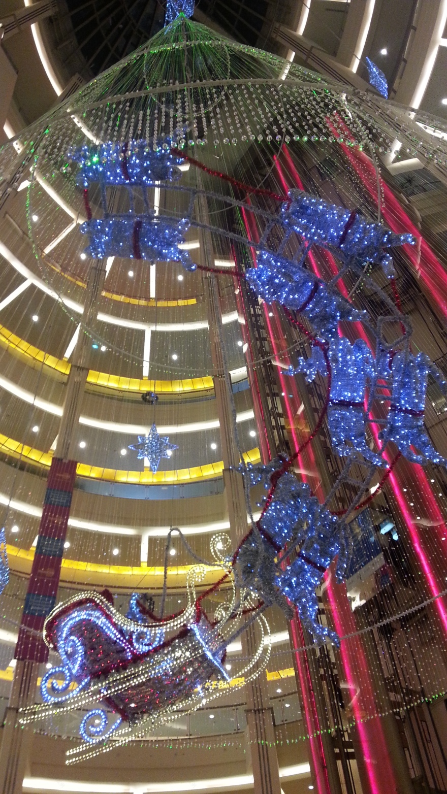 Light Up The World - VM Xmas Decoration-14