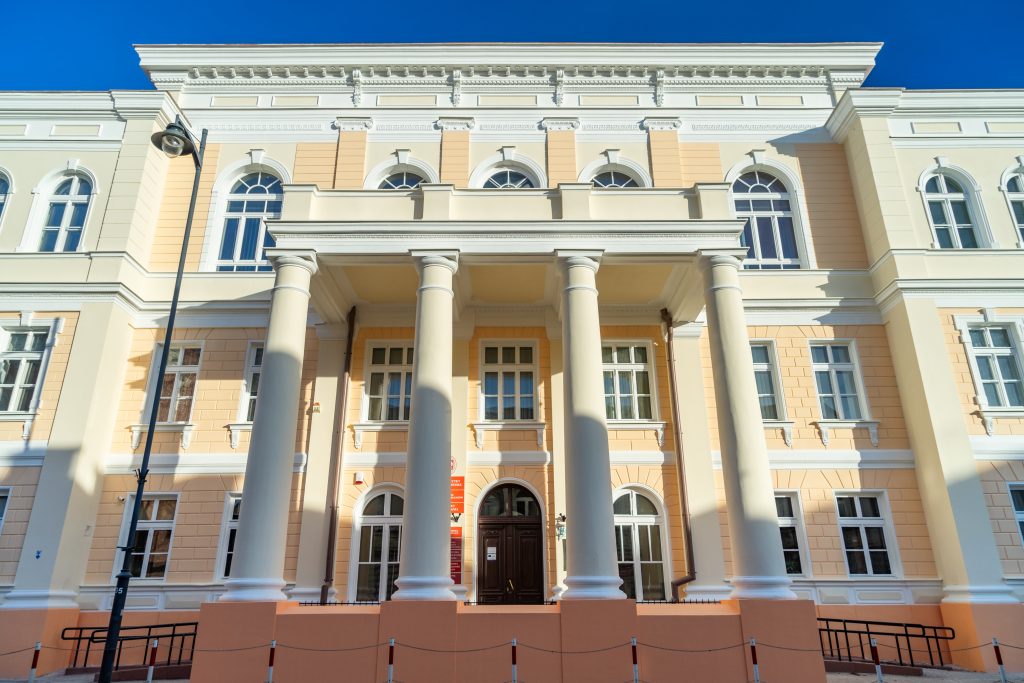 Białystok大学建筑翻新项目丨波兰华沙-0