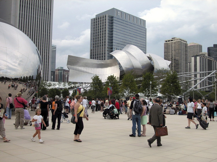 Jay Pritzker Pavilion   Gehry Partners-10