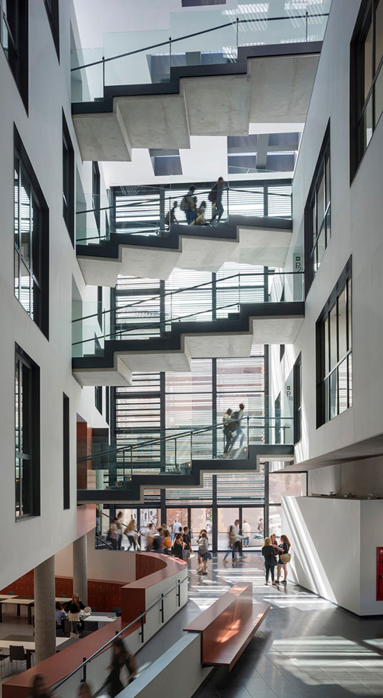 Escuela Massana, Centro de Arte y Diseño - Estudio Carme Pinós-9