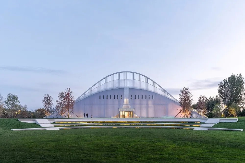 超现实 Instant Peak 未来舱(三叶公园营销体验中心)-16