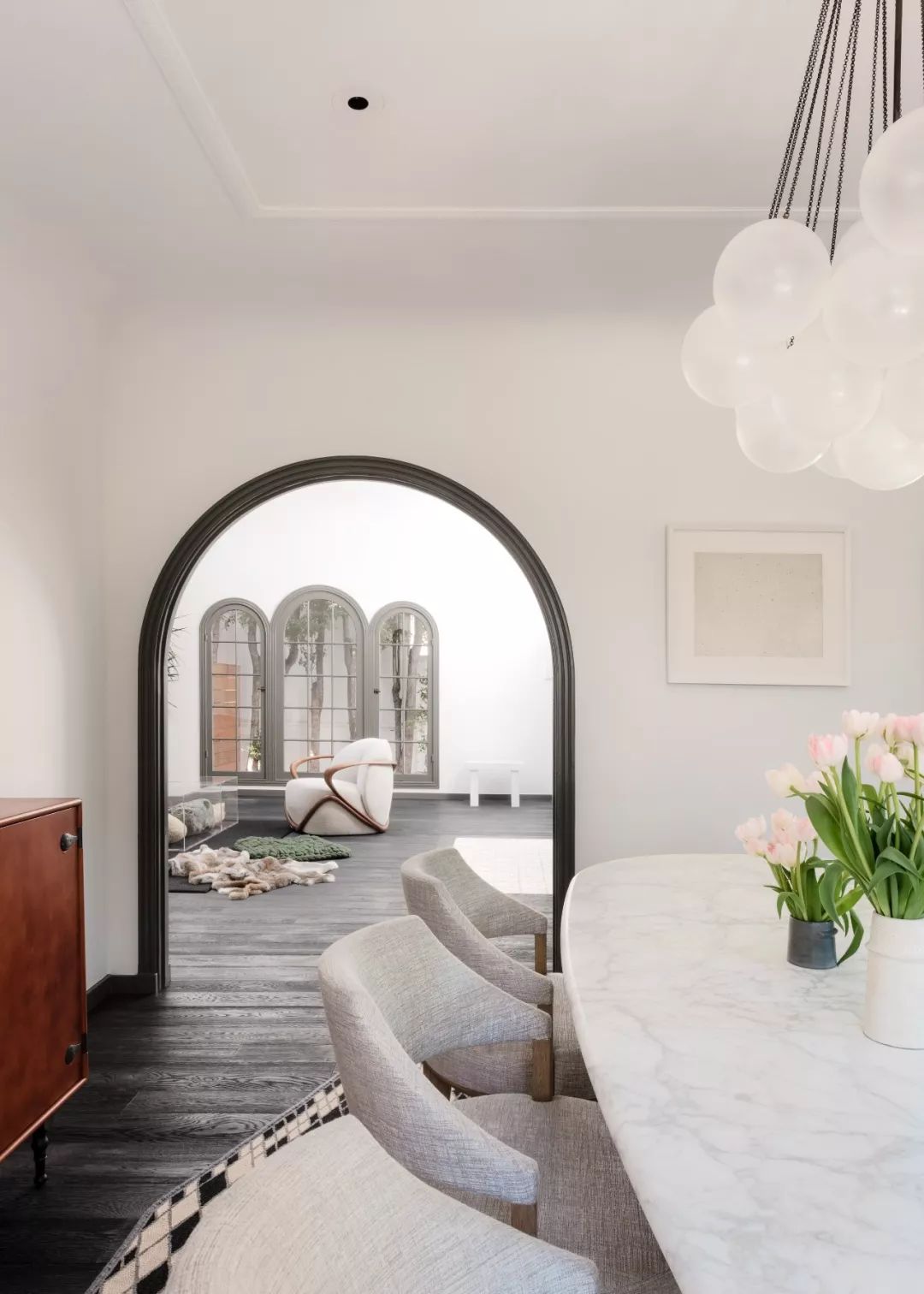 172 ㎡ 简约风，软装设计的太有个性了  Siol Studios-16