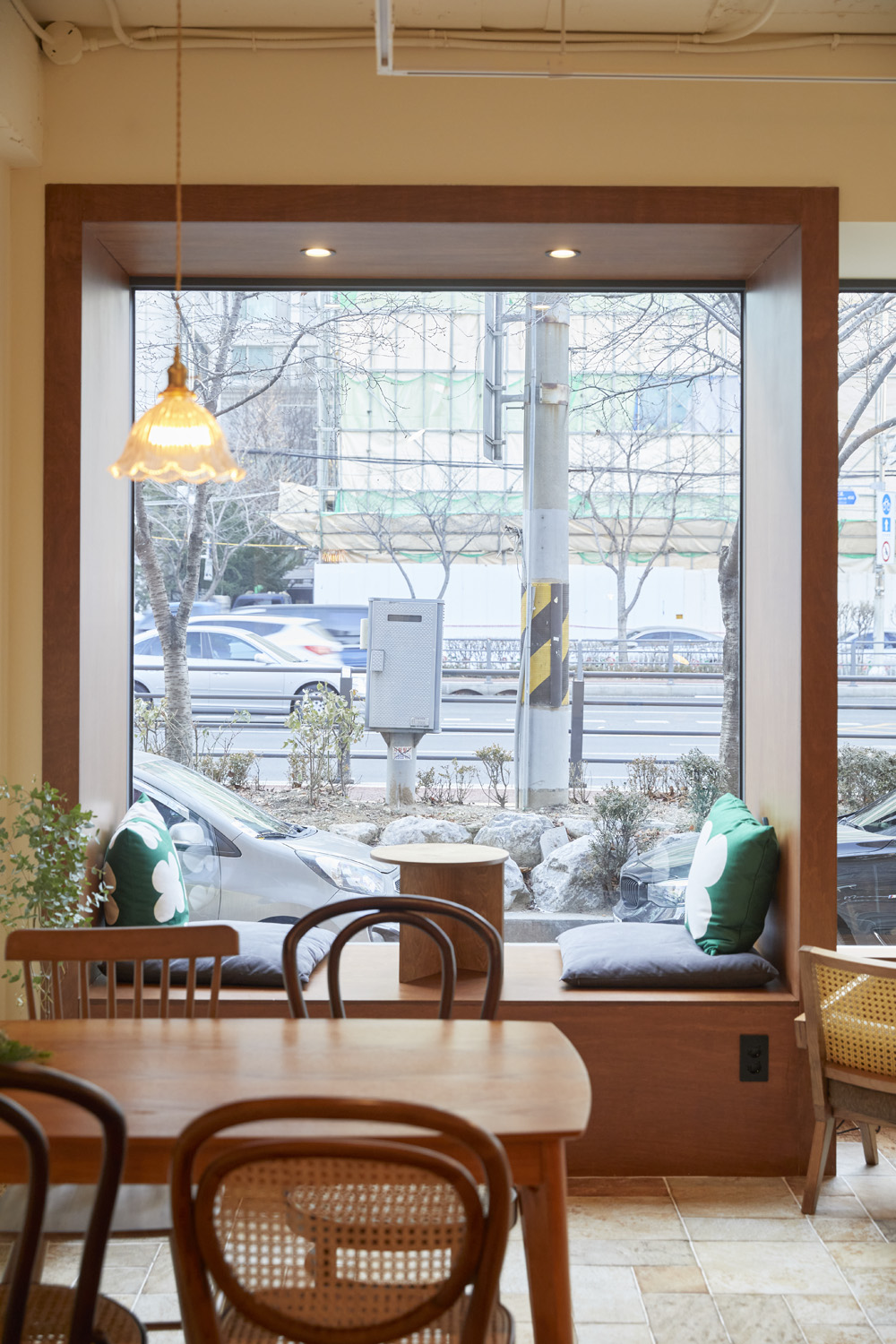 25 坪温暖简约风咖啡厅设计-18