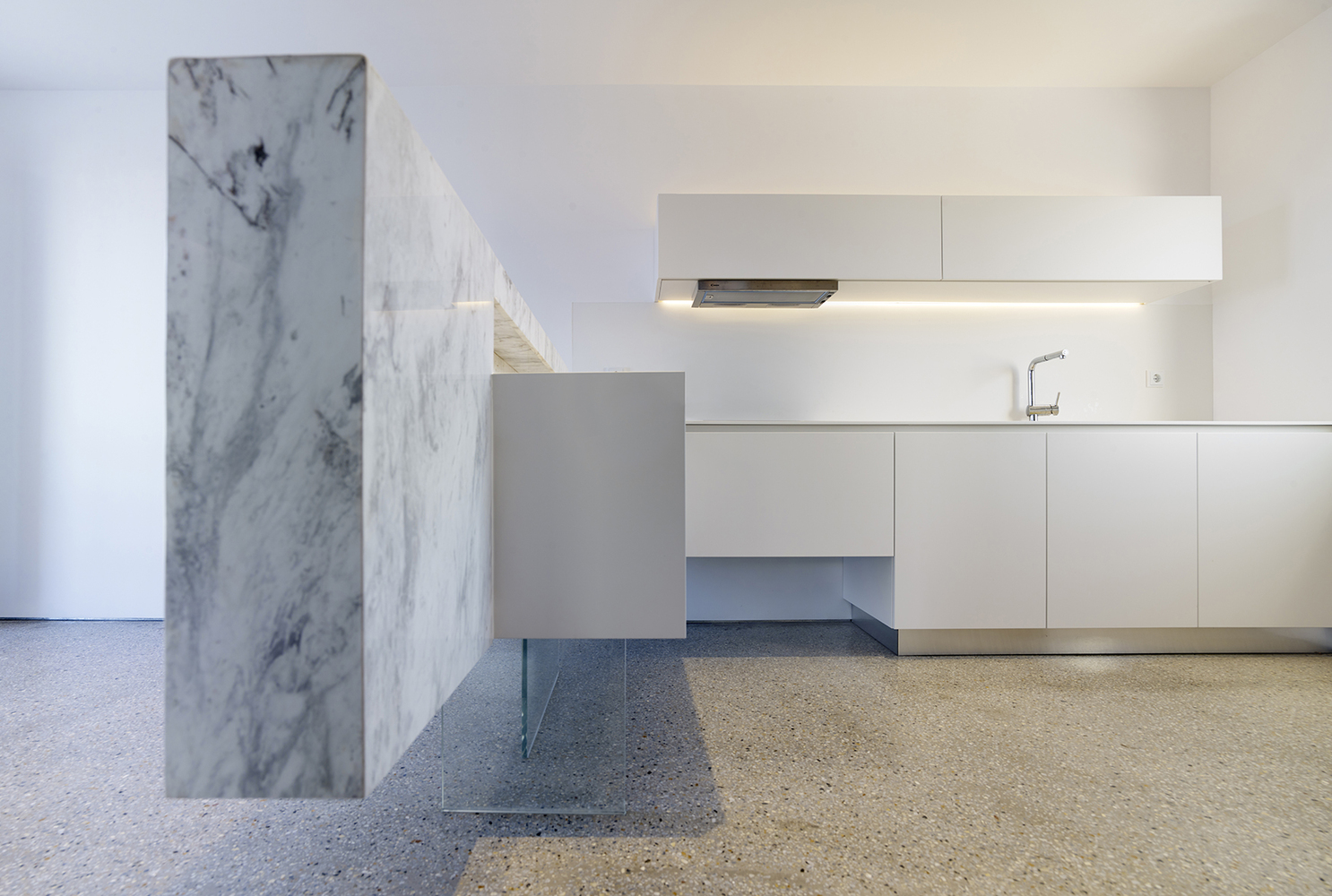 帕洛斯岛自然保护区的度假住宅改造-59