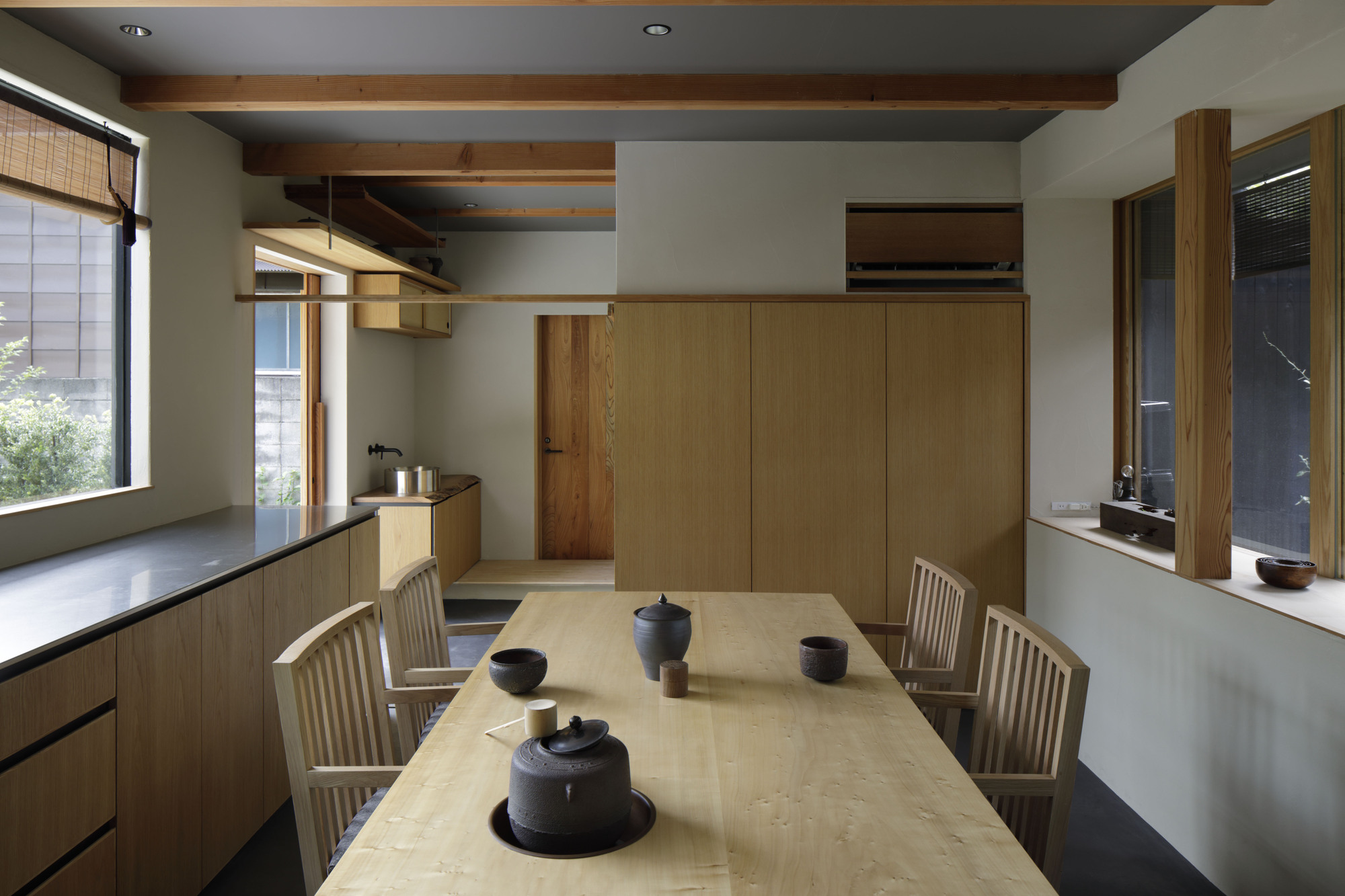 Modern Ryokan Kishi-ke Guest House / G architects studio-39