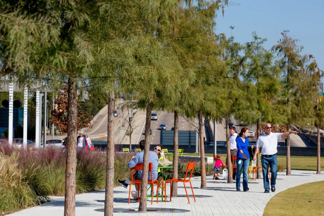 美国 Klyde Warren 公园丨美国达拉斯-15