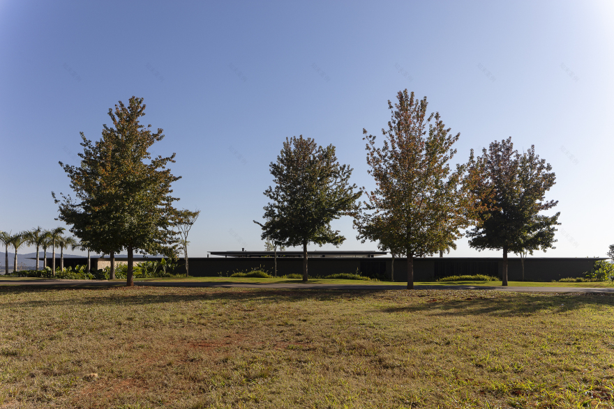 巴罗内扎 MDG 之家丨巴西丨Gálvez & Márton Arquitetura-29