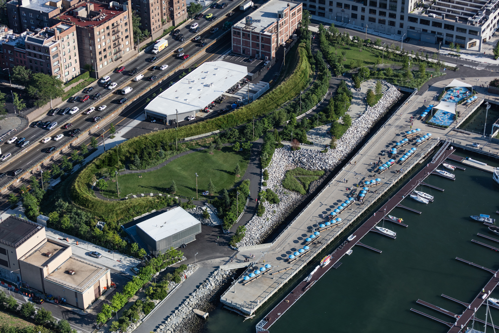 纽约布鲁克林桥公园船屋-12