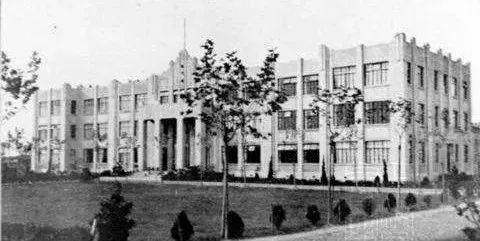 上海中学东校高中部 | 绿岛学城的活力创新设计-9