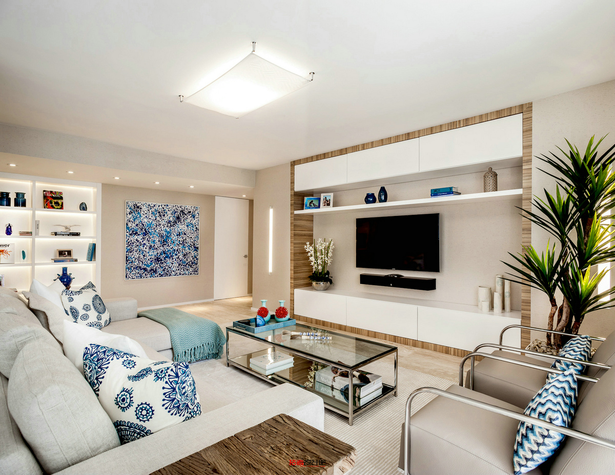 2id Interiors——200 Ocean Drive                     -1