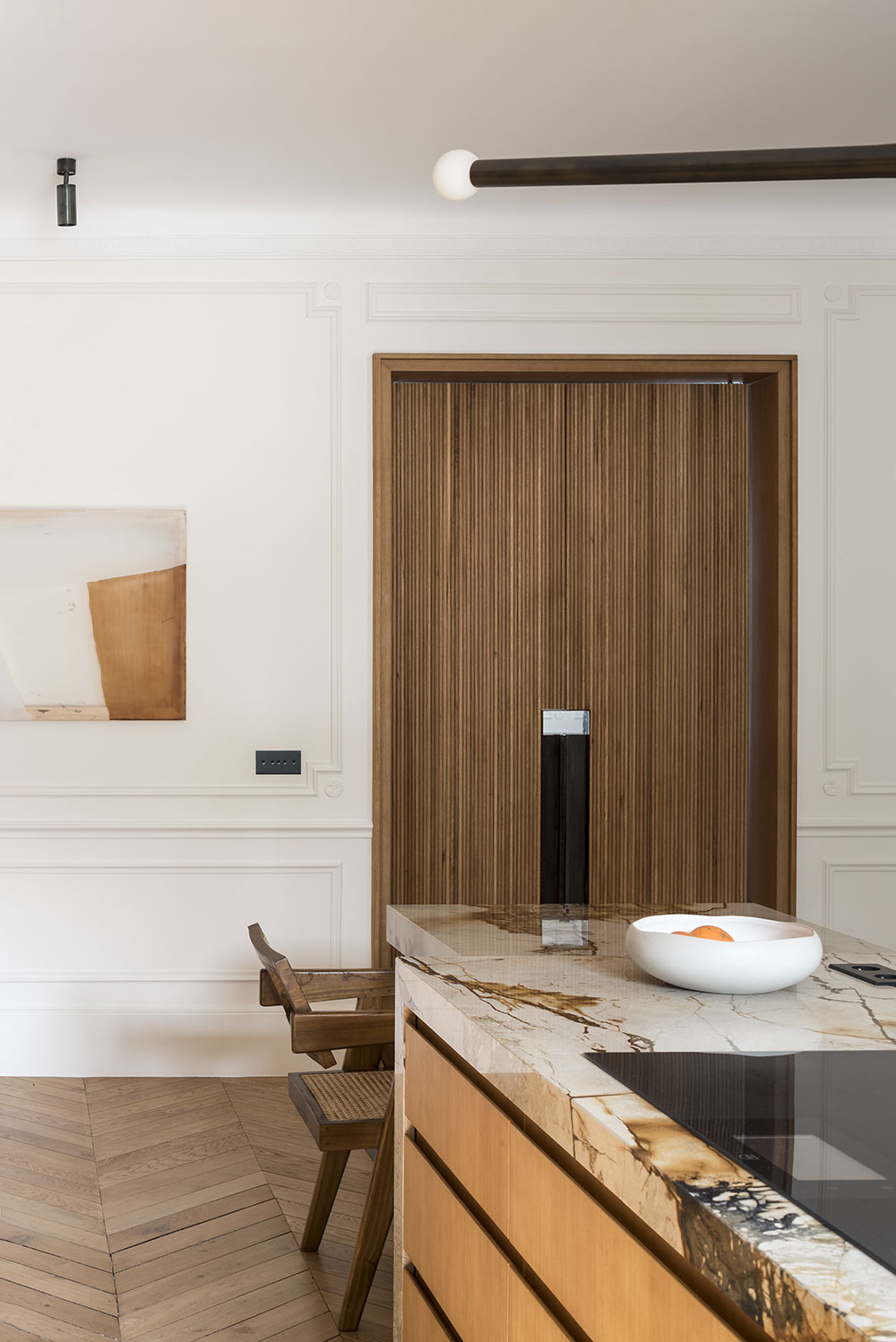 精致巴黎公寓中天然石材之美-10