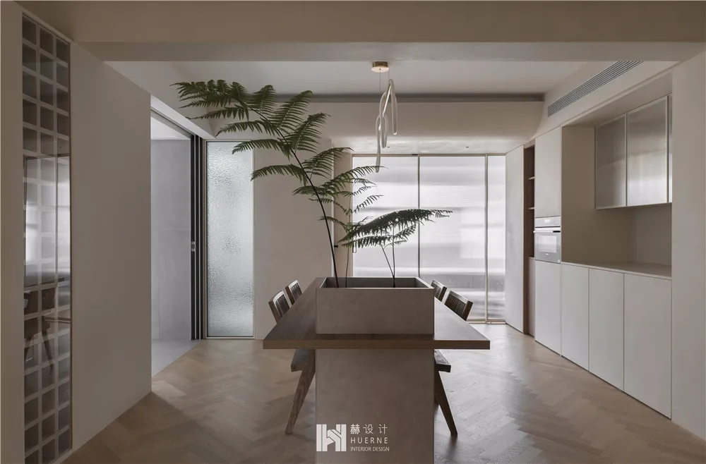 光木为引,探索侘寂风居所的温柔浪漫丨中国上海丨赫设计-29