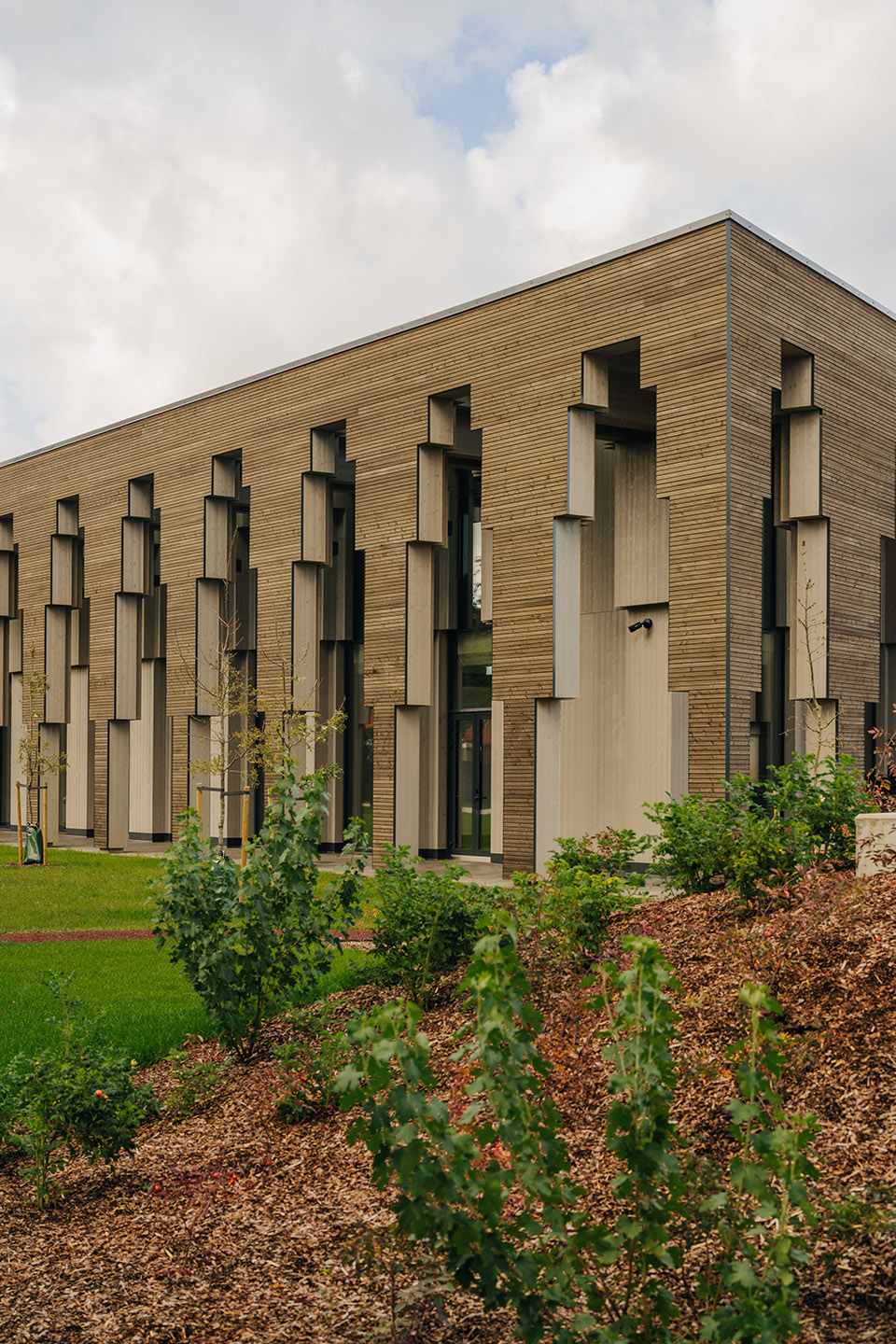 Saue 乡村市政大楼丨爱沙尼亚丨molumba-19