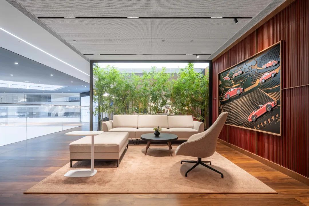 西安浐灞保时捷中心丨中国西安丨Gensler 和 Porsche-10