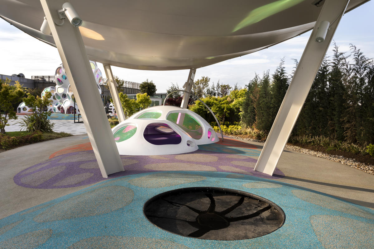 马尔马拉广场云团游戏装置-14