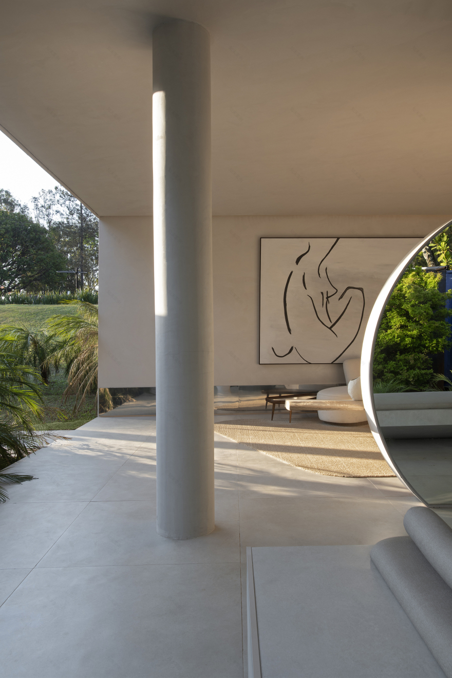 Palmeiras Room / Estudio Sala-30