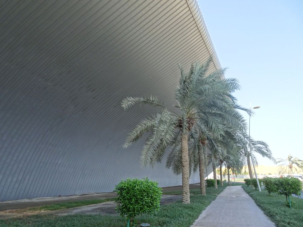 フェラーリ・ワールド・アブダビ | UAE の建築【世界建築巡り】-36